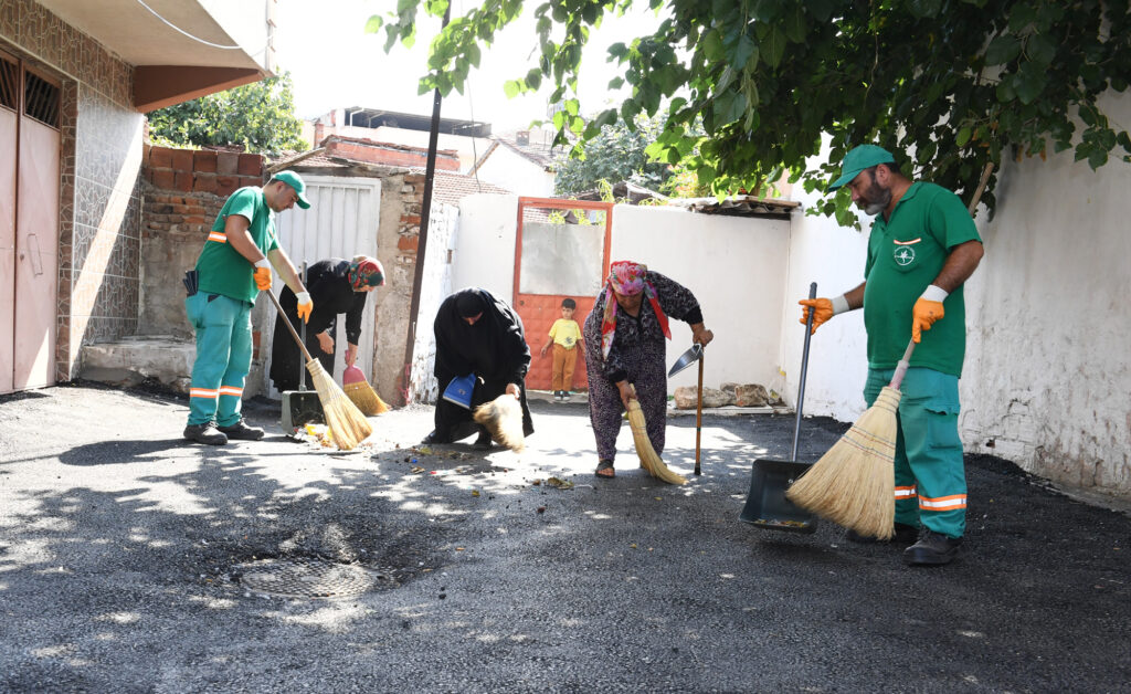 Temiz bir Osmangazi için vatandaş belediye el ele