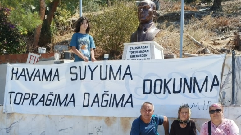 Karaburunlular Erkan Petekkaya’ya 'DUR' dedi