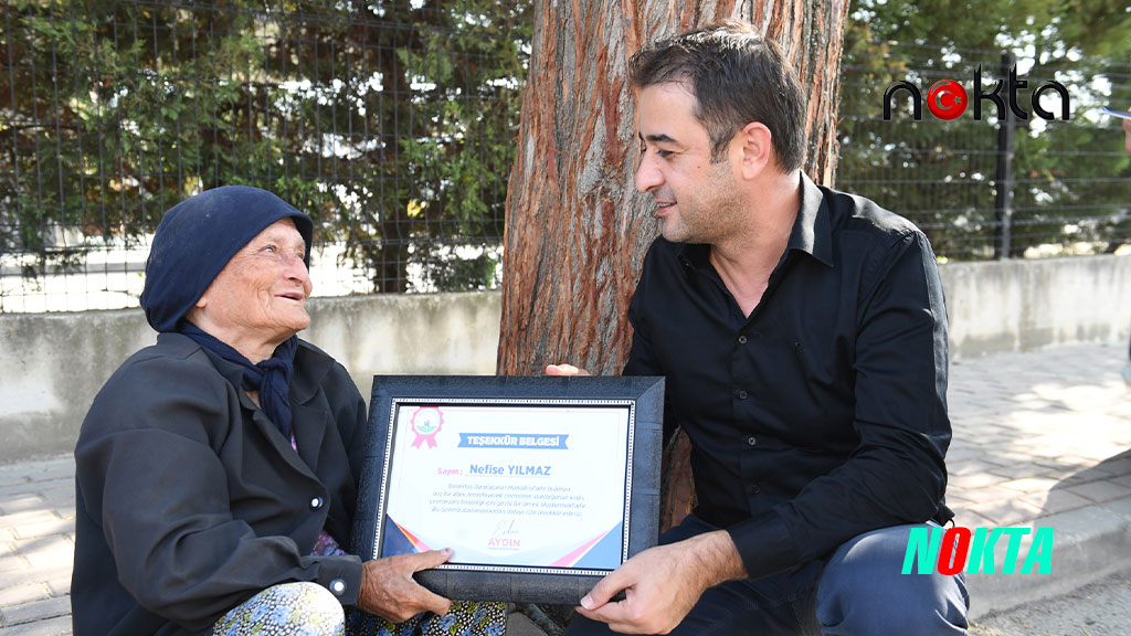 82 yaşındaki Nefise teyzeden örnek çevre hareketi