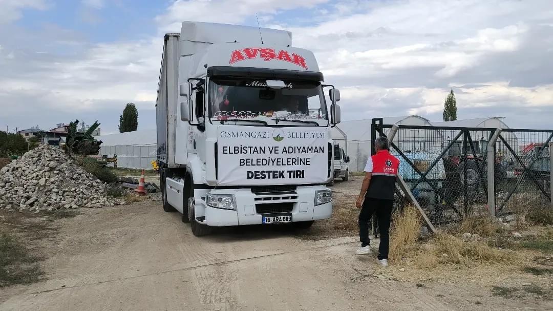 Osmangazi Belediyesi depremin yaralarını sarmaya devam ediyor