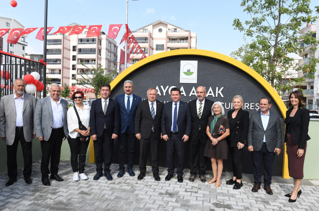 Osmangazi Belediyesinden çocuklara hem kreş hem çocuk parkı