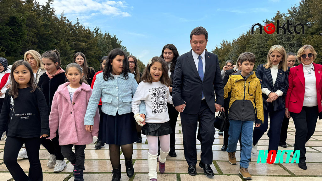 Başkan Aydın, Osmangazili çocuklar ile Ata’nın huzurunda