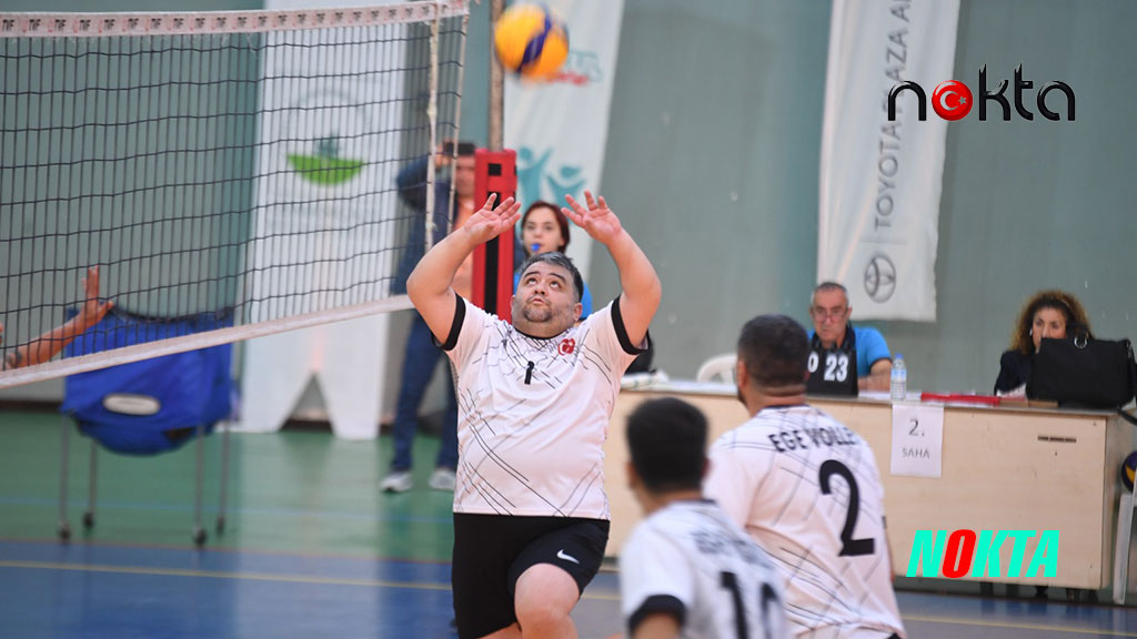 Türkiye Veteran Voleybol Turnuvası başladı